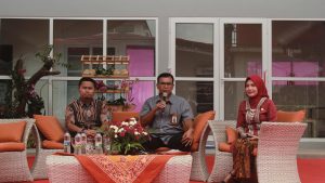 RINTIS PERTANIAN MODERN, GEDUNG SMK PK “INDOOR FARMING” DIRESMIKAN DIREKTUR SMK KEMDIKBUDRISTEK RI